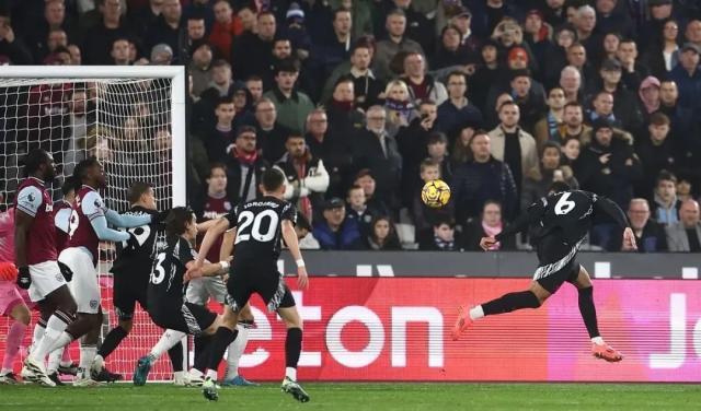 1733007331243009223.jpg 1733007074113.jpg